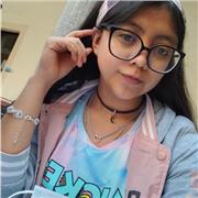 Maestra de español y literatura para niños, adolescentes y adultos